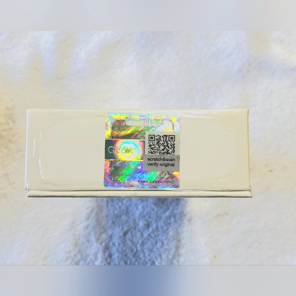 Beauty Creations The True Red Kit BRAND NEW/SEALED - Picture 7 of 7